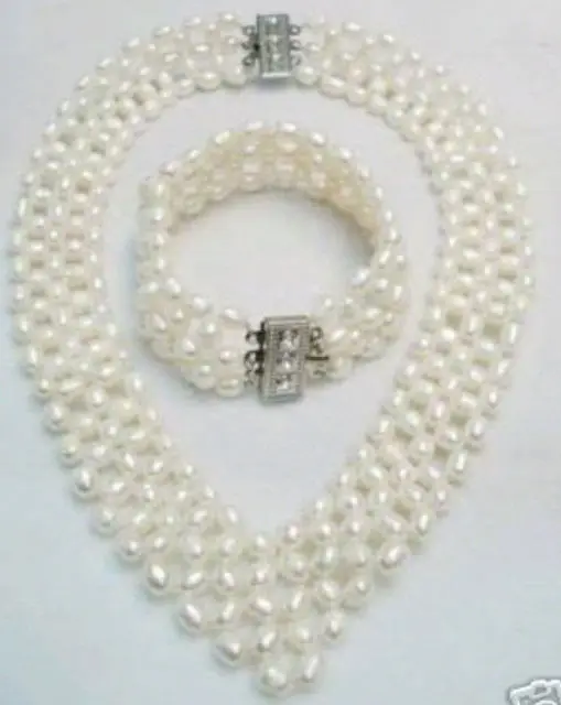

FREE SHIPPINGBeautiful Cultured Pearls Necklace Bracelet Set (A0423)