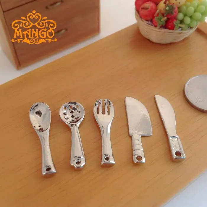 Mini Dollhouse Mini model of food cooking tools knife and fork spoon 5 sets of modelsmini