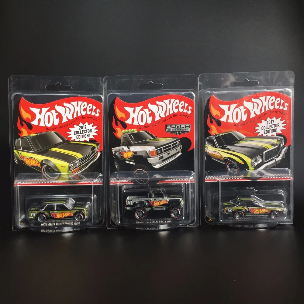 Hot Wheels 1:64 Car DATSUN BLUEBIRD TOYOTA PICKUP 2017 Collector Edition 50th Anniversary Metal Die