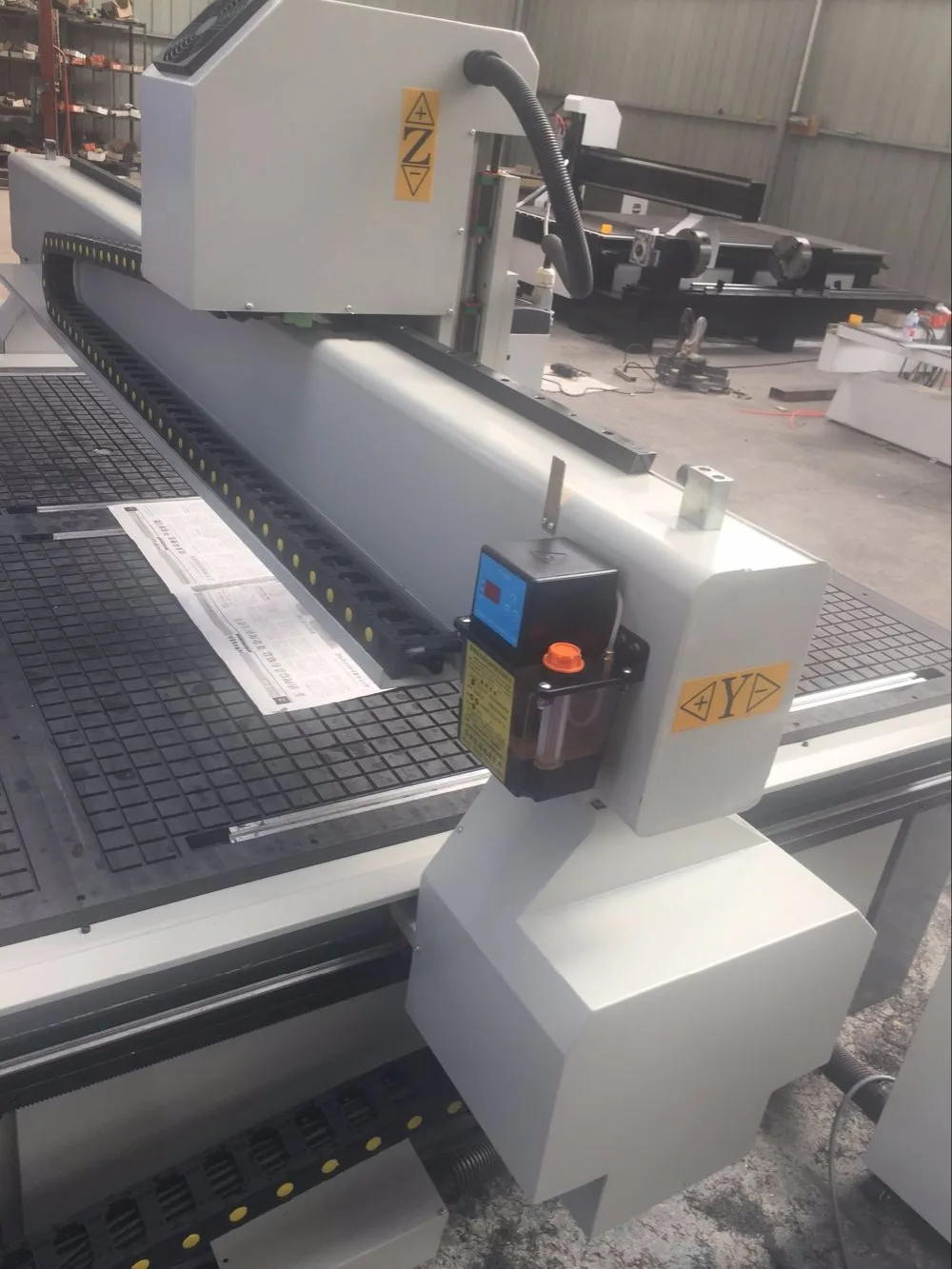 Высокое качество 1325 автоматический 3d резьба по дереву cnc маршрутизатор для продажи