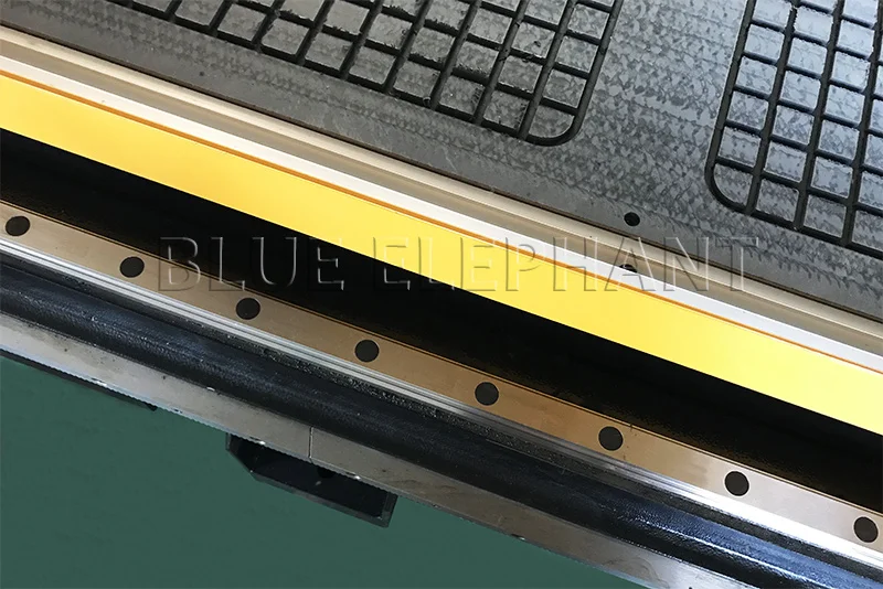 linear guide of 2060 carousel atc cnc engraving machinry