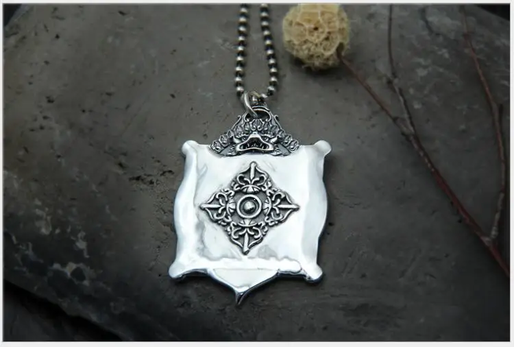 silver-dorje-pendant003f