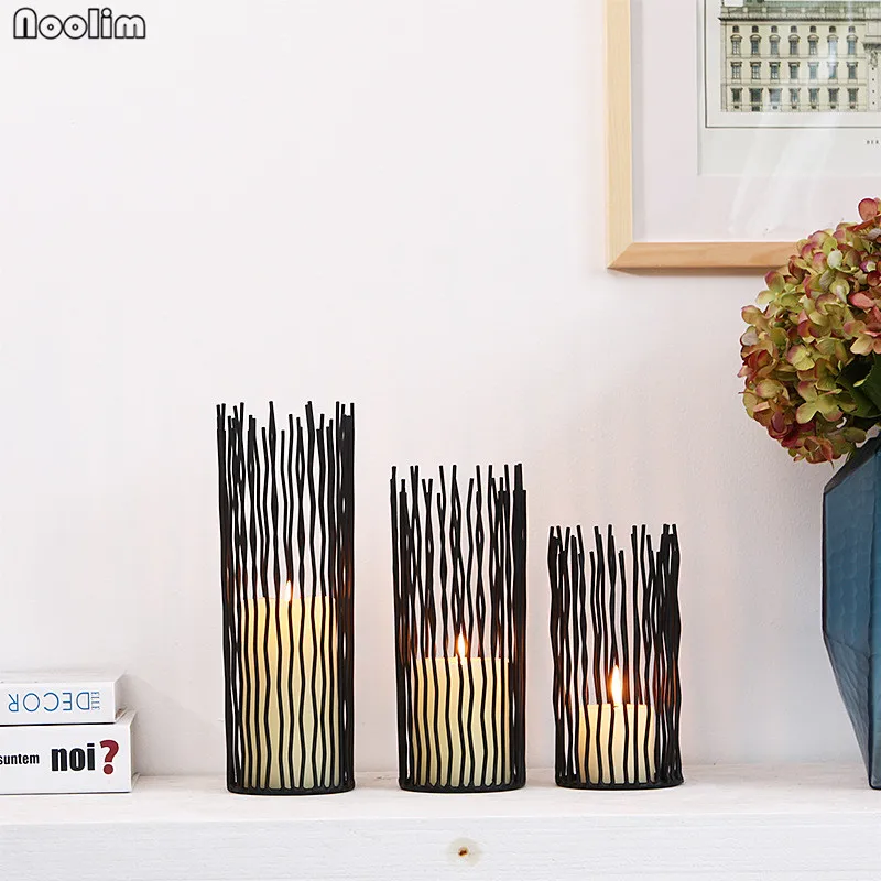 

Simple European Iron Black Bohemian Candle Holder Classical Dining Table Candle Holder Wedding Candlestick Morocco Tealight