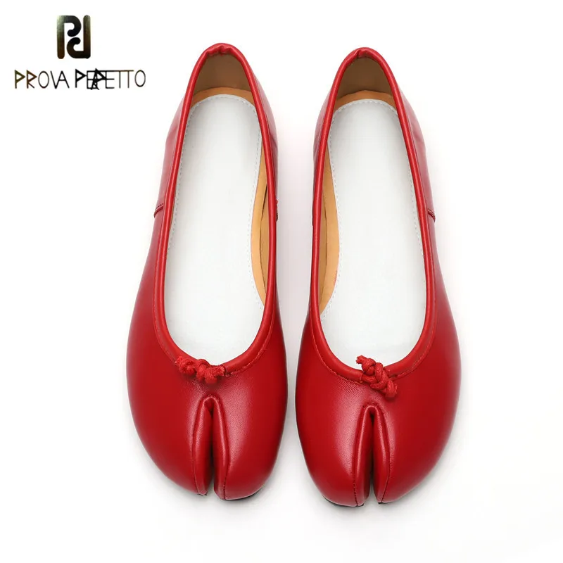 

Prova Perfetto Novelty Design Split Toe Shoes Woman Genuine Leather Flat Shoes Spring Autumn Two Piece Hollow Shoes Ladies Shoes