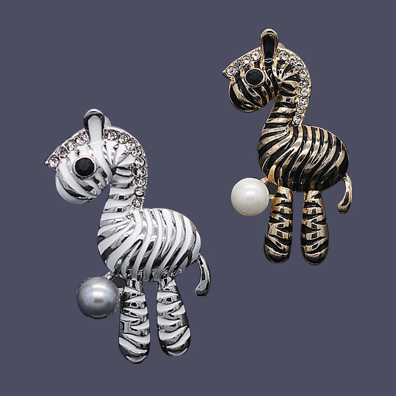 

Ajojewel New Lucky Enamel Black/White Zebra Brooches For Women And Men Alloy Animal Simulated-pearl Banquet Party Brooch Gifts