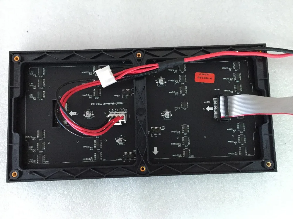 

Small pixel pitch indoor P4mm led display video wall panels module 256x128mm full color led screen panel for stage