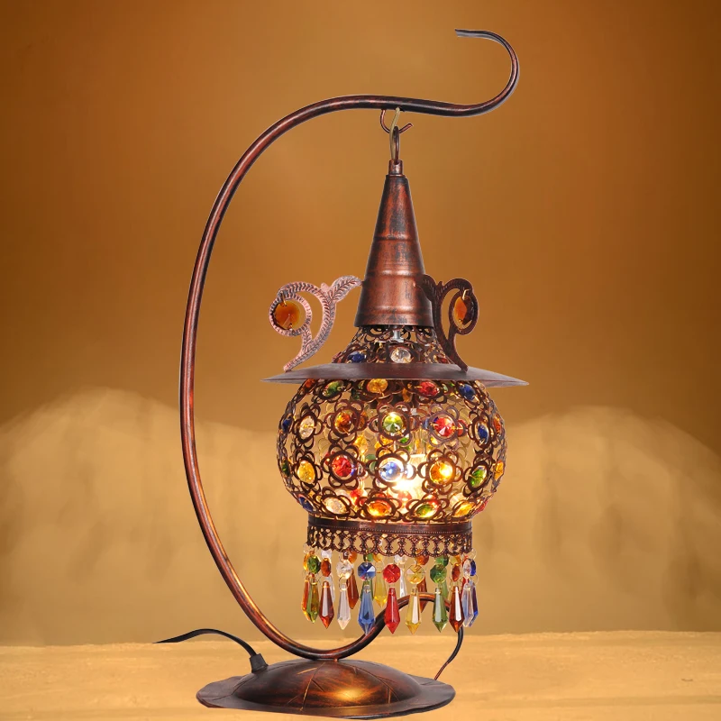 

Bohemia bedroom lamp Bohemia southeast Mediterranean pastoral Continental Iron crystal bronze lamp Taiwan iron Table Lamps BXY3