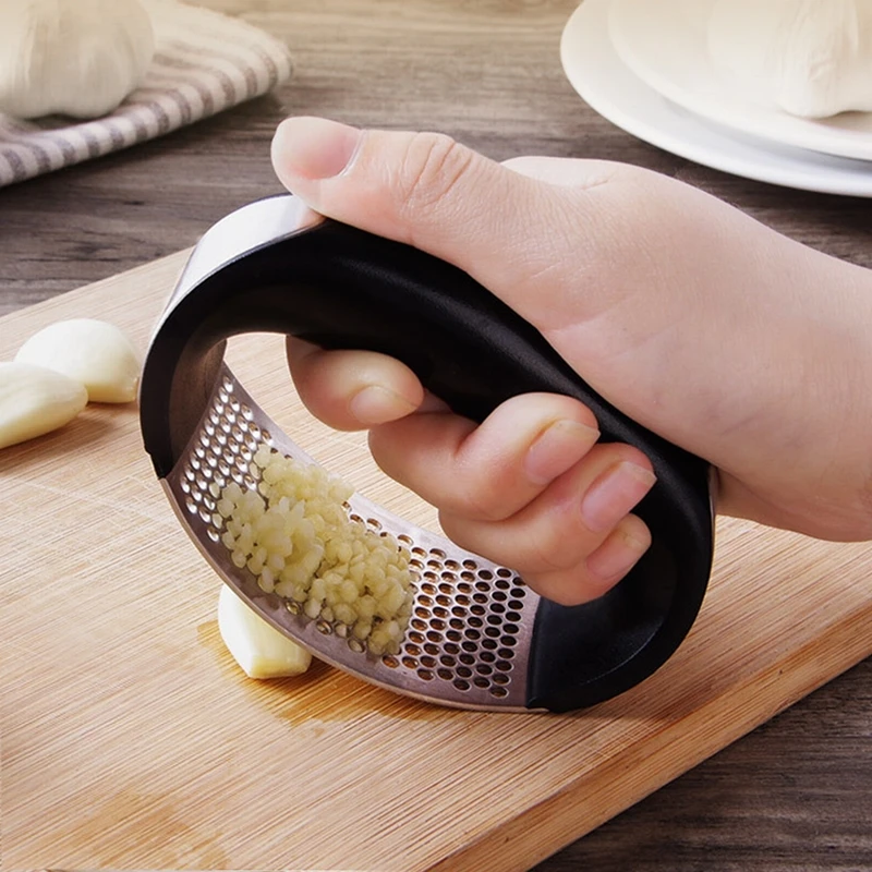 

1PC Stainless Steel Garlic Presses Manual Garlic Mincer Chopping Garlic Tools Curve Fruit Vegetable Tools Kitchen Gadgets