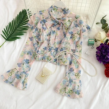 

2019 new fashion women's chiffon shirt printed bow tie flare sleeves blouse shirt women