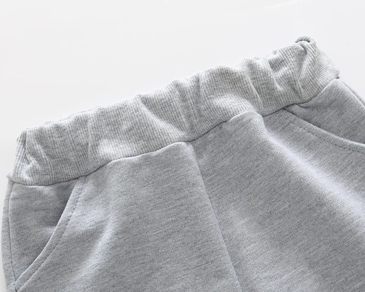 3920639373_2068599042