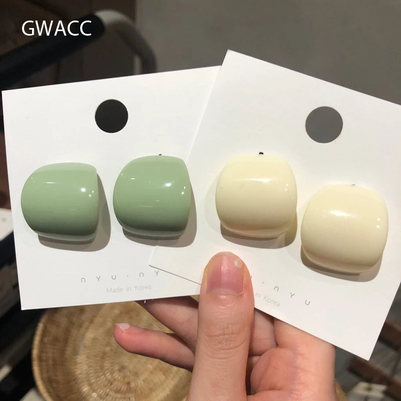 

GWACC Korea U Shape Candy Colors Acrylic Big Stud Earrings for Women 2019 New Design Geometric Round Curved Earrings Jewelry