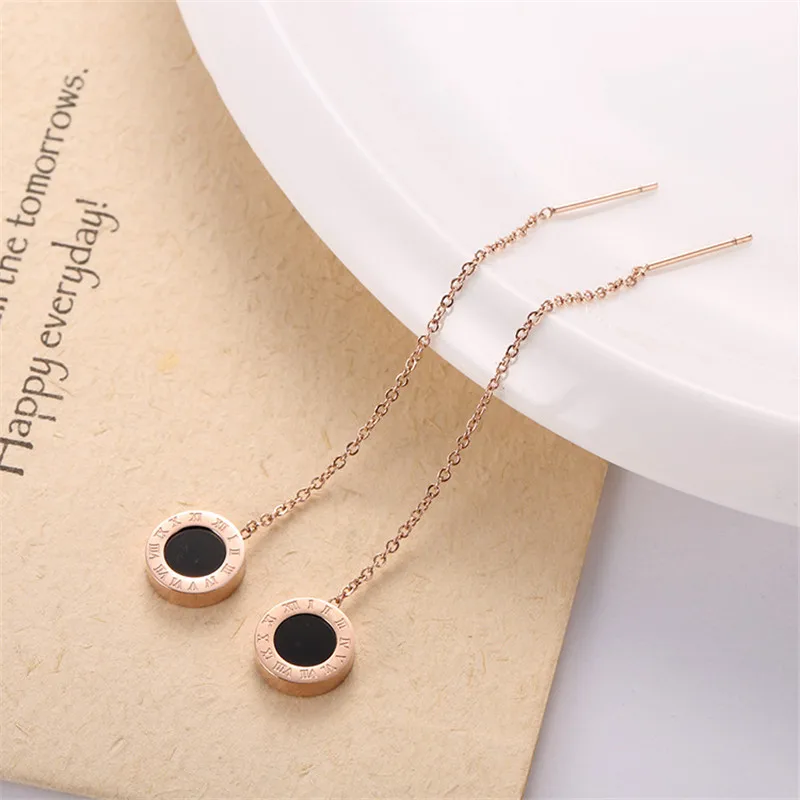 

Elegant White Shell Black Enamel Ceramics Round Link Chains Long Earrings String Statement Dangle Earring For Wedding Party Gift