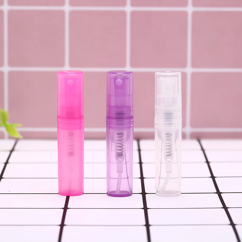

1pcs Convenient To Carry Small Plastic Spray Refillable Bottles Perfume Bottle Water Spray Bottle Perfume Cosmetic Containers