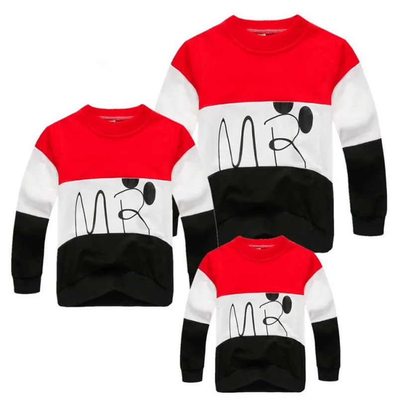 

1 Piece New Family Look Cartoon T Shirts 2 Colors Spring Autumn Family Matching Clothes Father & Mother & Kids Letter Outfits