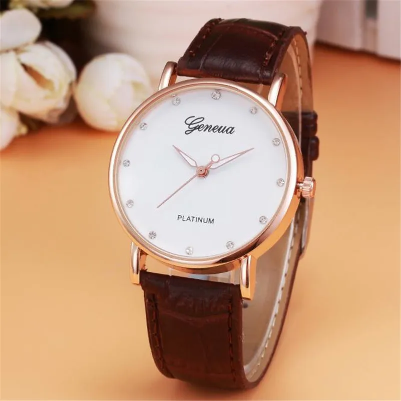 Women's watches casual watches Retro Design Leather Band Analog Alloy Quartz Wrist Watch Women Clock Relogio Feminino M07 (1)