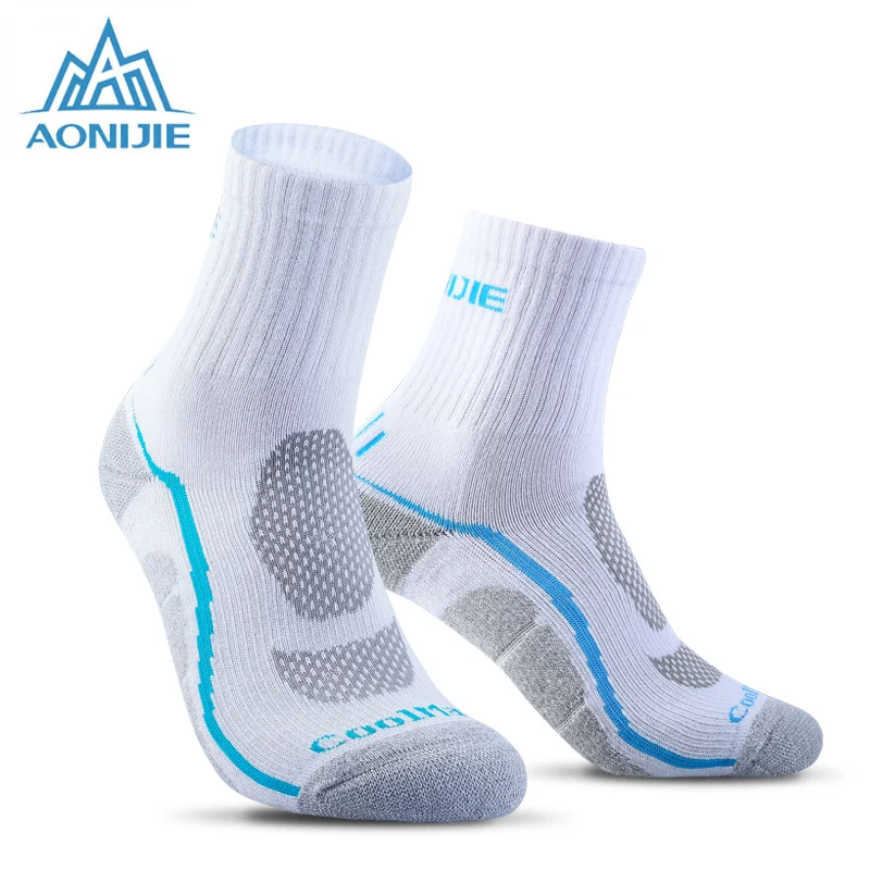 

AONIJIE Brand Professional mens Sport Socks Breathable Running Socks Outdoor Racing Cycling Sock Basketball Hiking Footwear