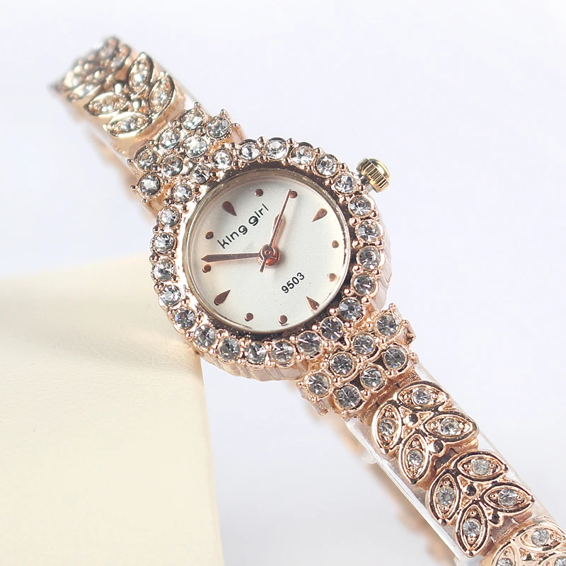 Fashion Women Rhinestone Watch Round Analog Leaf buds strap