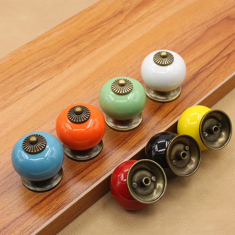 

1pcs Vintage Ceramic Gold Retro Handle Pull Knob Cabinet Door Drawer Locker