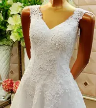 New Arrival 2017 Elegant Lace Wedding Dresses A-Line Cap Sleeve Wedding Gowns Bride Bridal Dress WD2110