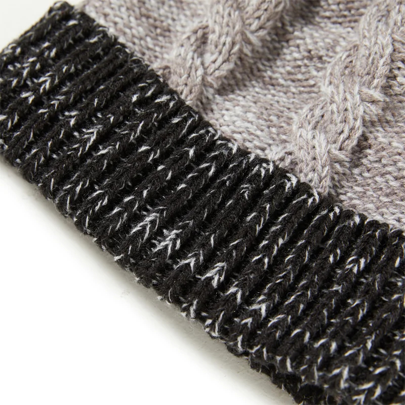 knitted-hat-gray-print-cap-detail2