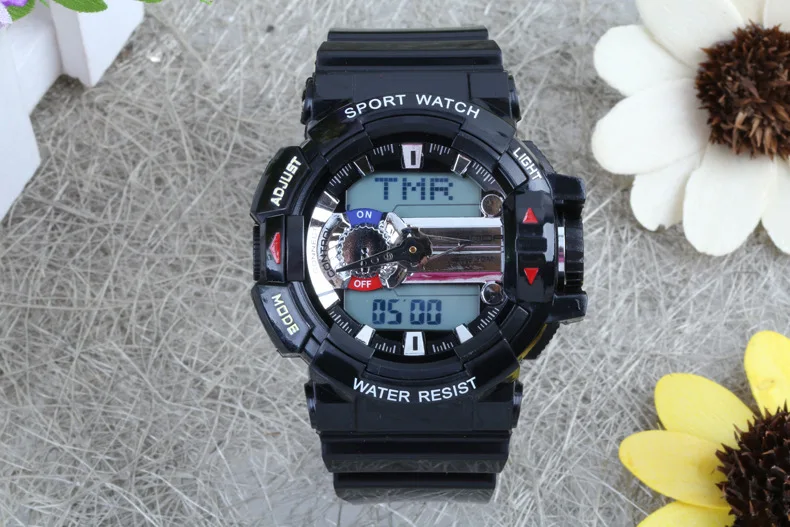 2797858980_1565825327