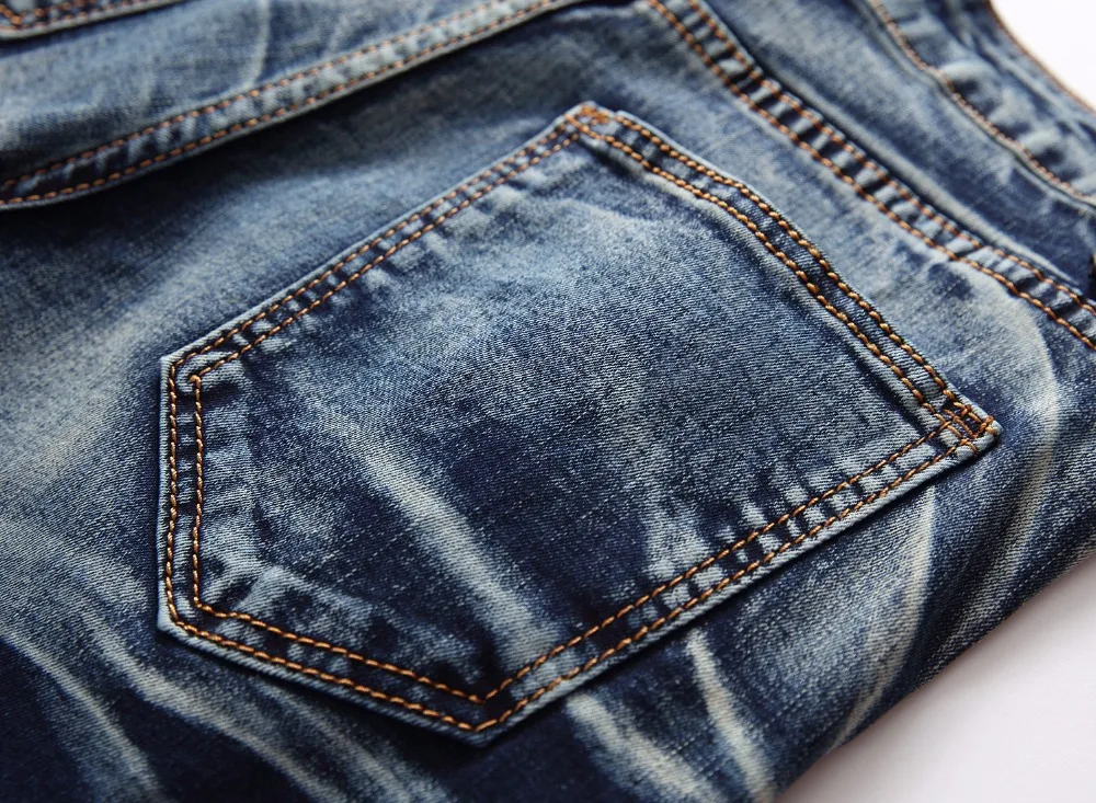 8853677167_1518810607