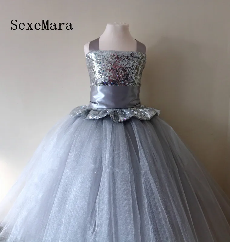 

2019 Flower Girl Dress Silver Sequins Puffy Tulle Ball Gown Little Princess Birthday Party Dress Christmas Gown Bow Custom Made