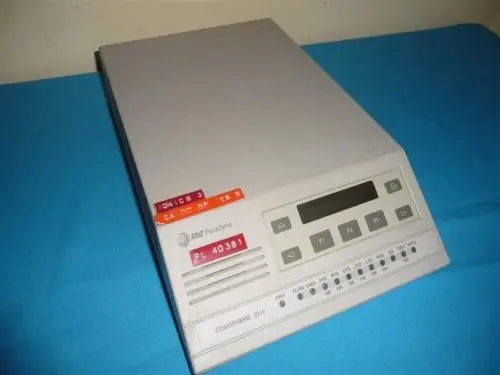 

DHL/EMS 5 LOTS AT&T Paradyne COMSPHERE 3810 3810-A1-302 Modem -A1