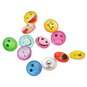 

free ePacket 50pcs/lot Mix styles18mm new arrival glass smile face charm mood button Fit Diy Snaps jewelry christmas gift