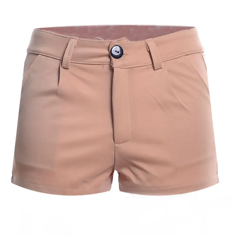Chica pantalon corto se le ven los cachetes del culo 10