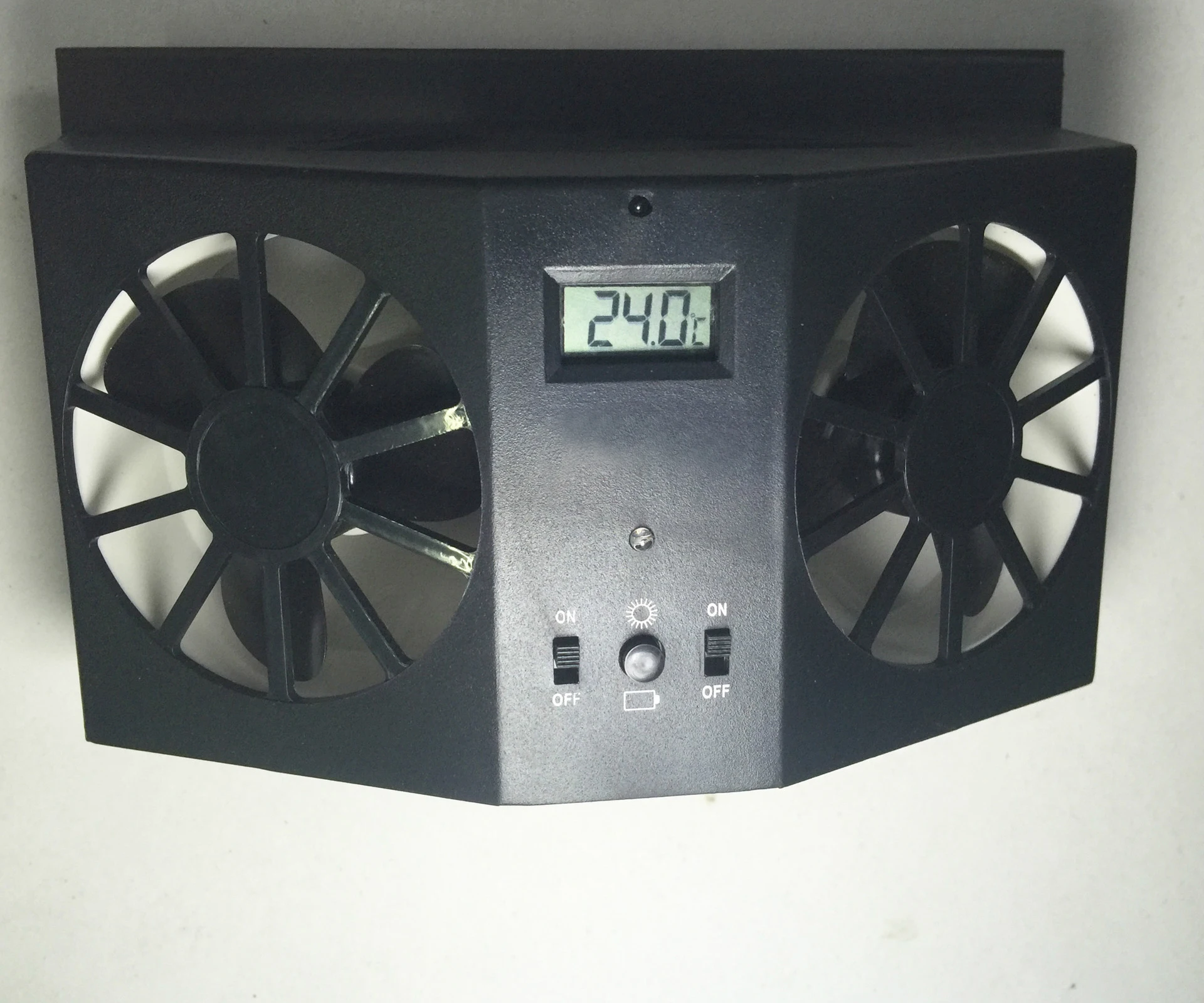 Window Auto Ventilator Cooler Vent Rubber 12V Car Ventilation Fan solar