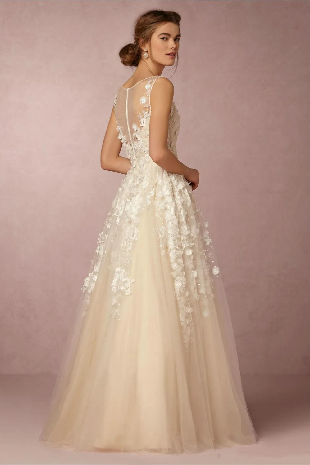 Charming Blush Pink Appliques Flowers Soft Tulle Sleeveless A Line