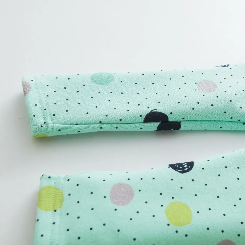 AiLe-Rabbit-European-and-American-style-brand-children-s-wear-underpants-velvet-cartoon-dot-dots-girls (4)
