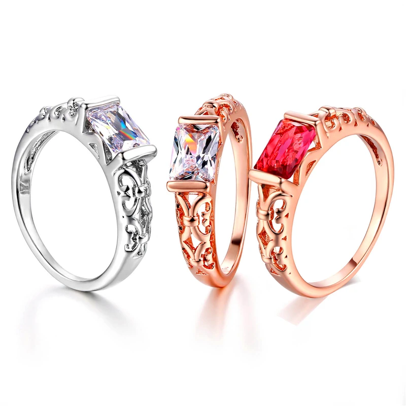 

Ladies fashion hollow rose gold pattern copper zircon ring, exquisite workmanship shiny charming suitable for a wedding party.
