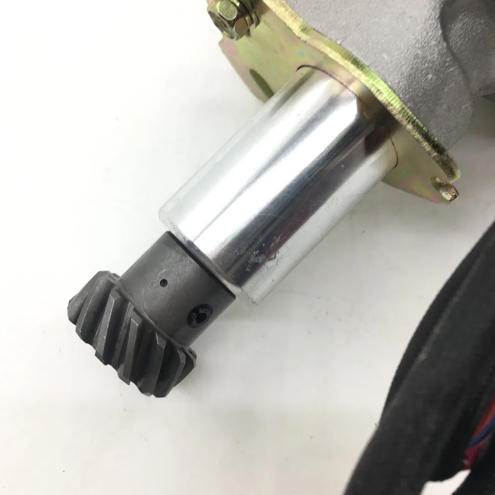 Electric Distributor Ignition 22100-24B01 22100-G511 fit nissan B310 4-cyl