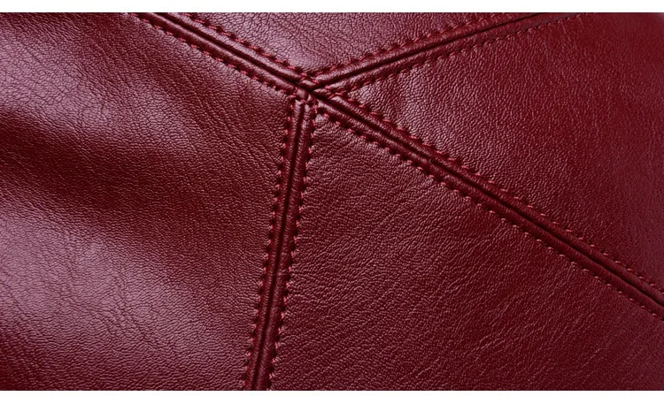 4679890739_830791076