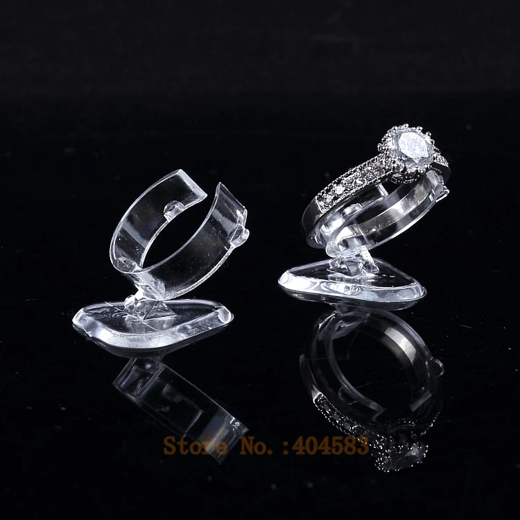 100 pcs Clear view elastic C circle Plastic Ring Display Stand Holder Rack Tabletop Decoration Stand
