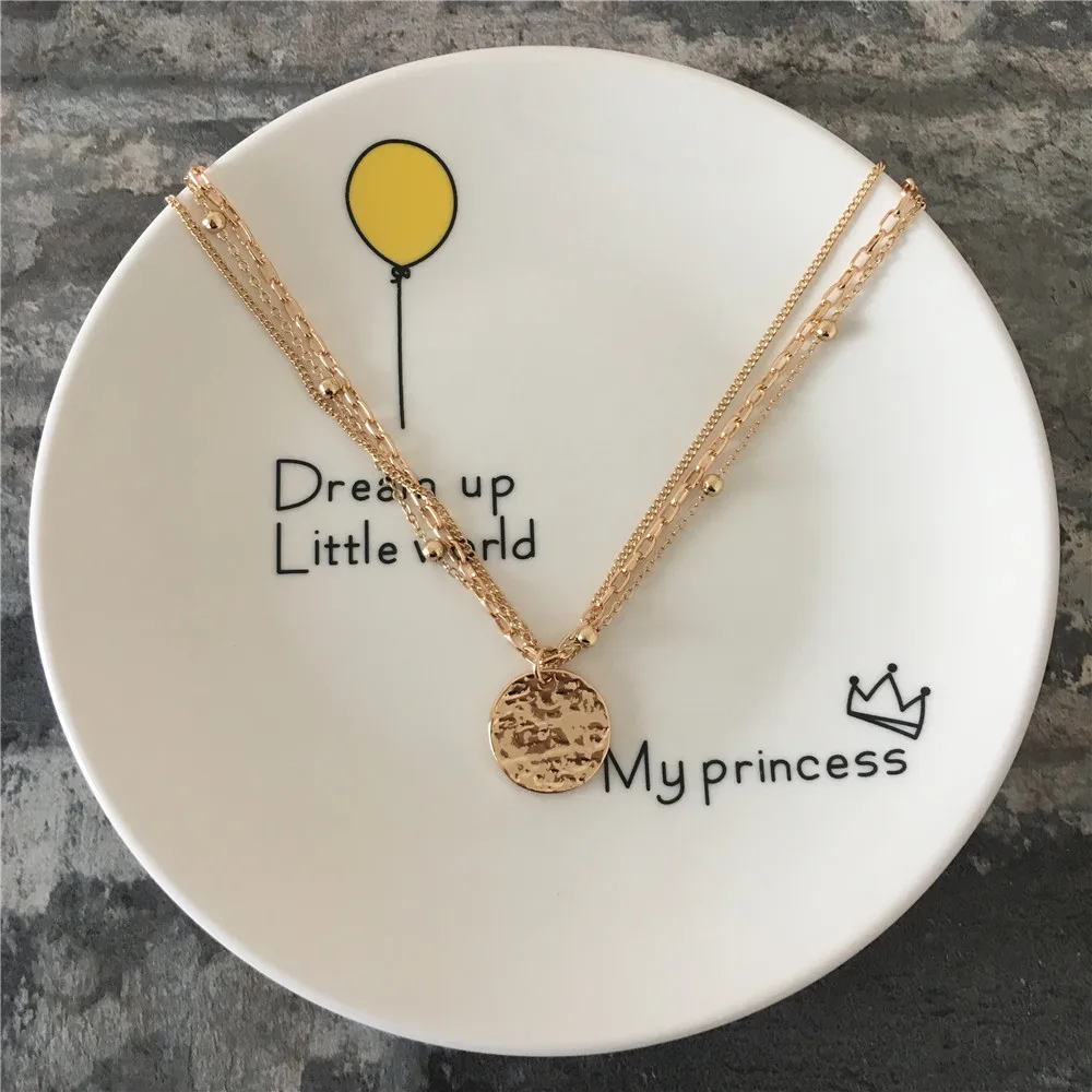 

TRENDY GOLD COLOR PLATING ROUGH ROUND PLATE CHARM SHORT NECKLACE FOR WOMEN