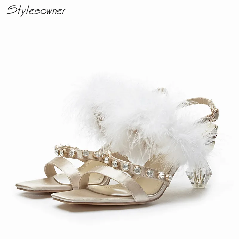 

Stylesowner 2019 Spring And Summer Models Rhinestone Pointed High Heels Women Crystal feather Roman Sandals Ladies Shoes