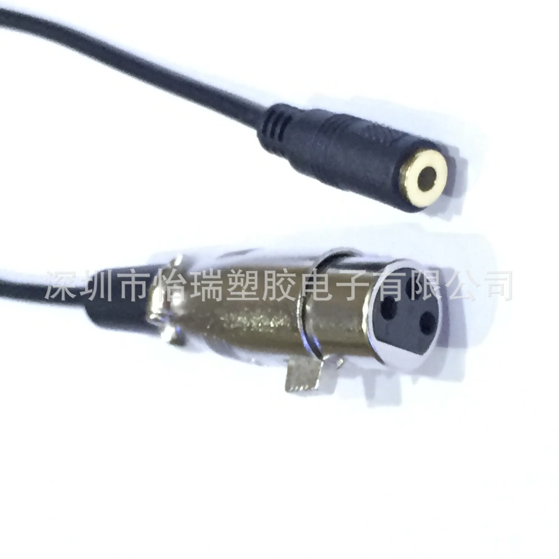 E1240417-4FC2-4E51-9E7D-C85E21