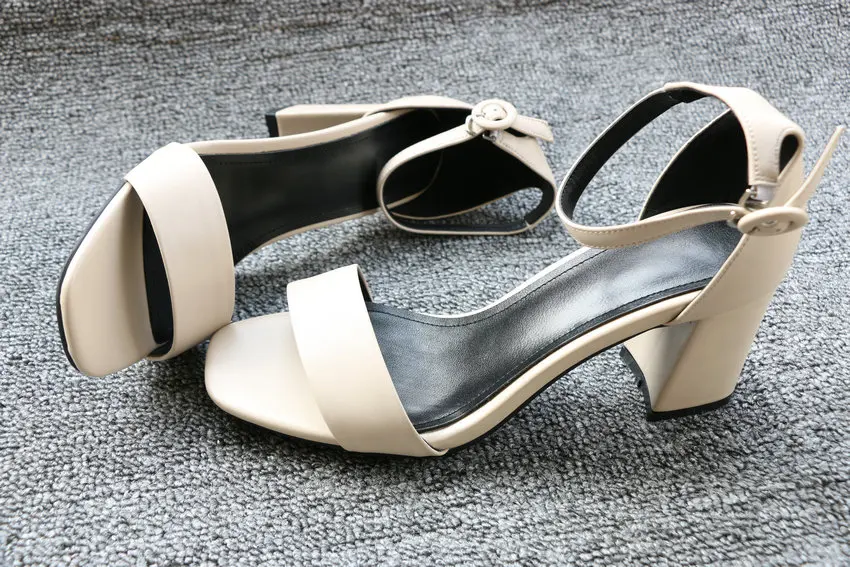QUTAA/; женские босоножки; женская обувь на платформе и высоком квадратном каблуке; черные женские свадебные туфли из натуральной кожи с ремешком на щиколотке; размеры 34-39