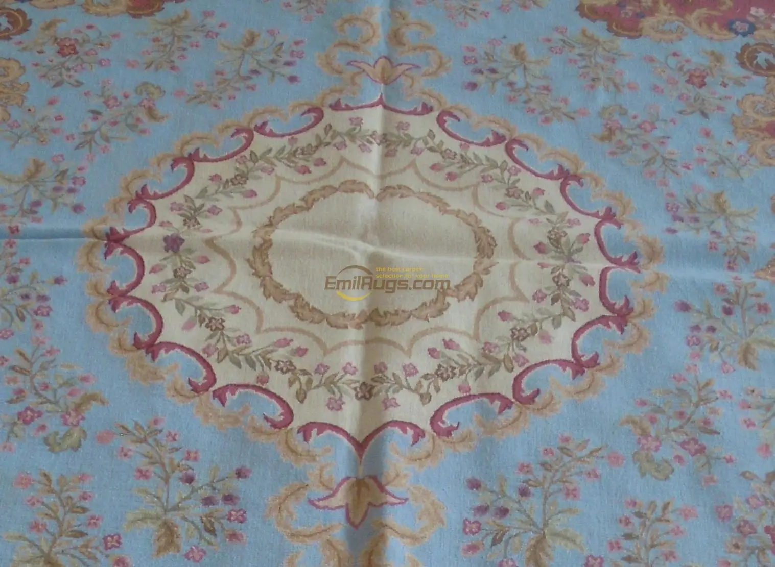 Рисунок 2 - Обивка ткани музея Натуральная