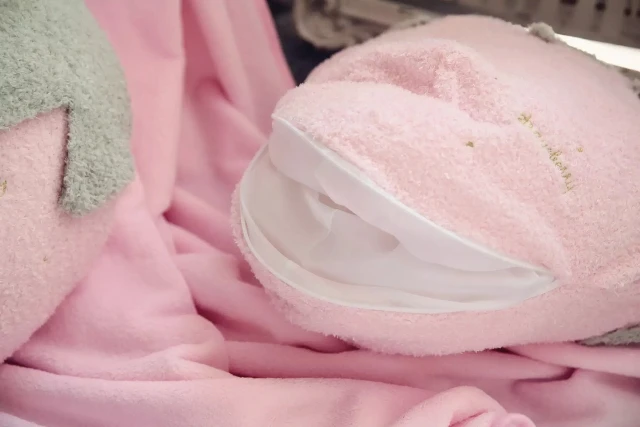 IVYYE розовый клубника аниме, плюшевая вещь аксессуары Плюшевая Кукла Мягкие пушистые теплые мягкие игрушечное одеяло кровать плед