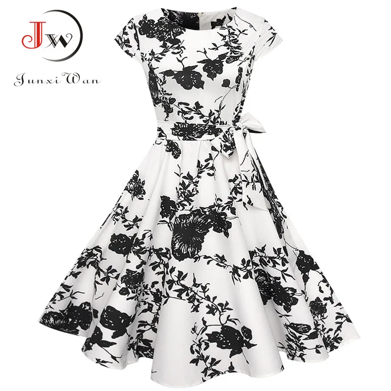 retro black and white dress