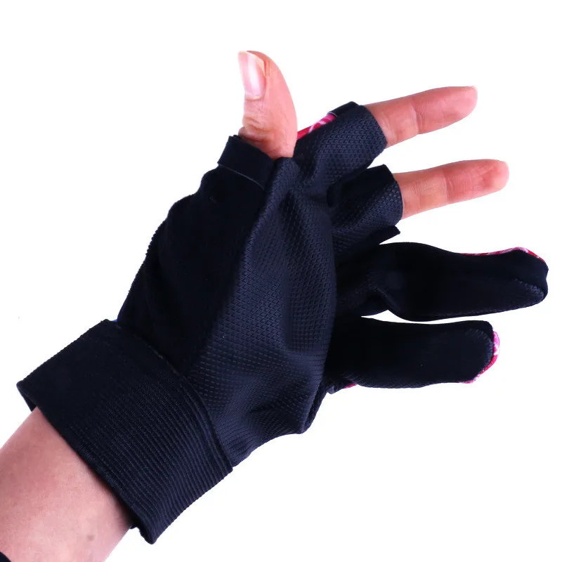 fish glove12