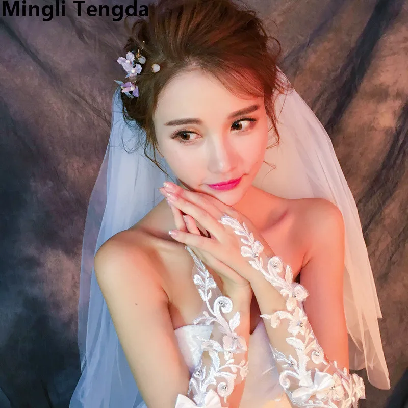 

White bridal wedding Accessories Lace Fingerless Gloves Long Embroidered Flower Rhinestones Gloves Bride Gloves Mingli Tengda
