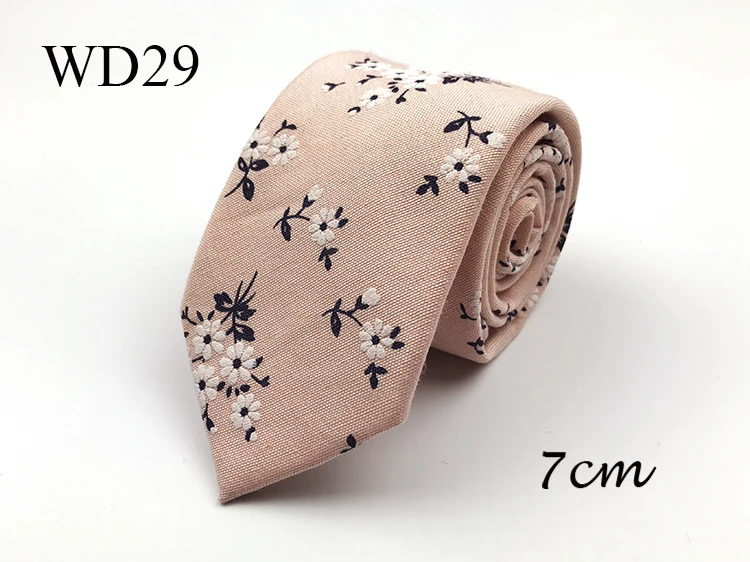 WD necktie 29