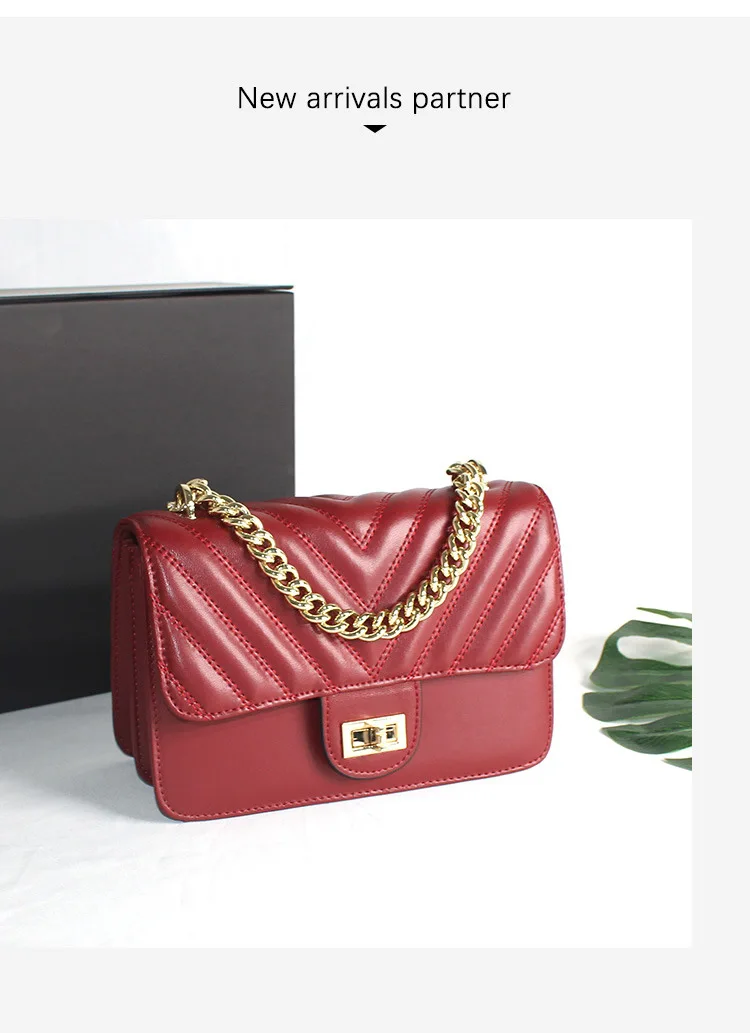 

New high-quality genuine leather lady bag 2019 new Korean version Xiaoxiangfeng chain single Bag Handbag small square lady bag
