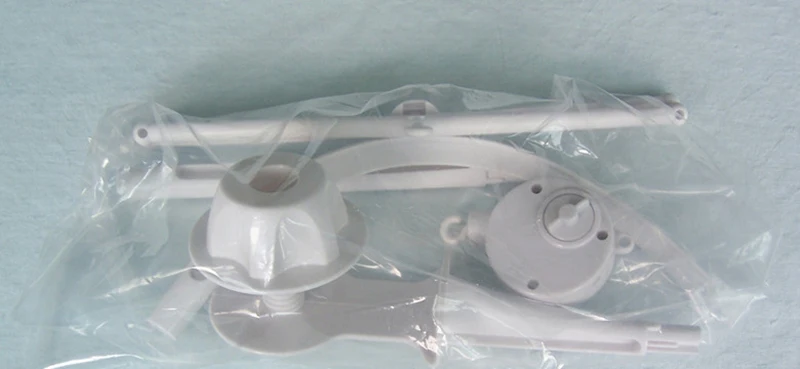 Brinquedo do Bebê Conjunto de Suporte Caixa de Música Brinquedos para o Bebê Branco Chocalhos Berço Móvel Cama Bell Titular Braço Wind-up 0-12 Mês 8 Cheap Móbiles e chocalhos para bebês