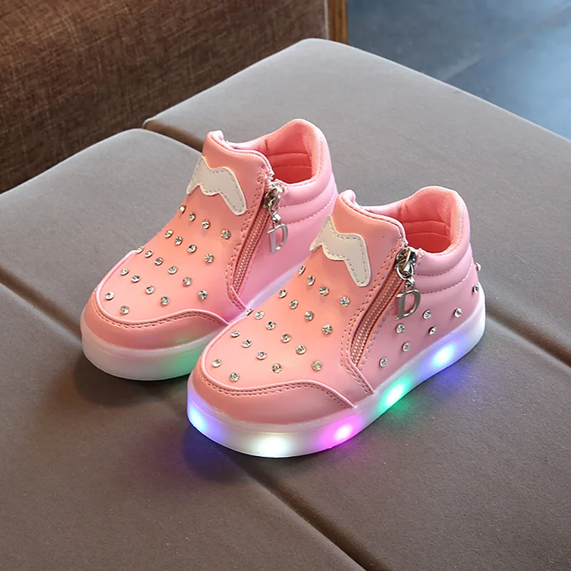 Брендовые новые весенние светящиеся кроссовки для девочек; детская светящаяся обувь для мальчиков с подсветкой; Светящиеся кроссовки; размеры 21-30